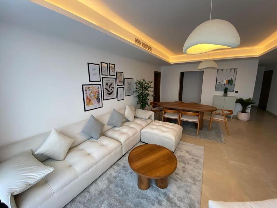 Apartment 3 Bedroom In Cairo Festival City 외부 사진